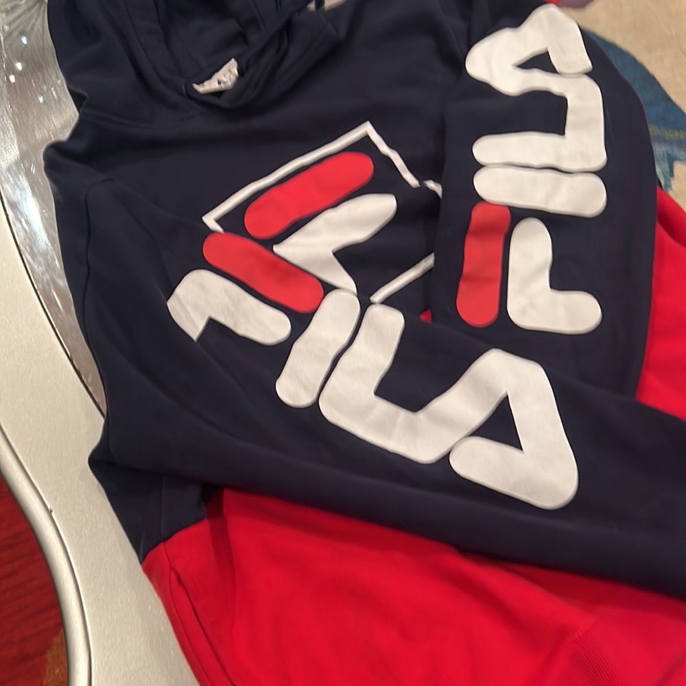 Gently Use Oversized Double Extra Large Fila Hood… - image 3